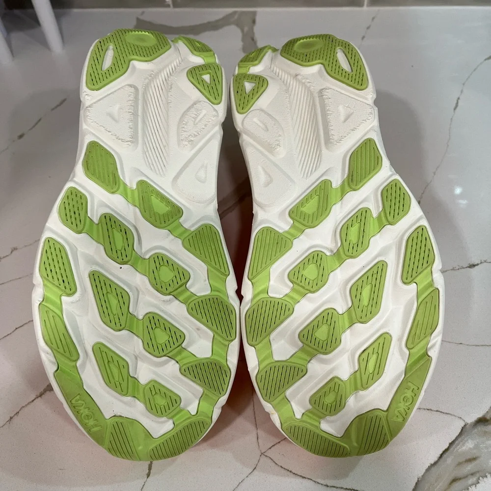 Hoka Clifton 9 Running Shoes. Men’s Size 9D   Color Orange - Picture 9 of 10